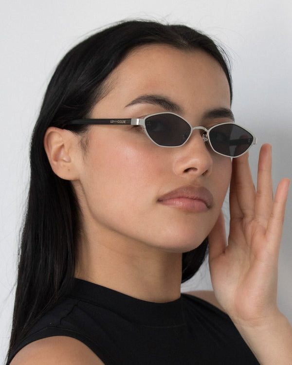 Farrah / Silver Metal & Grey Lens - Shade Files